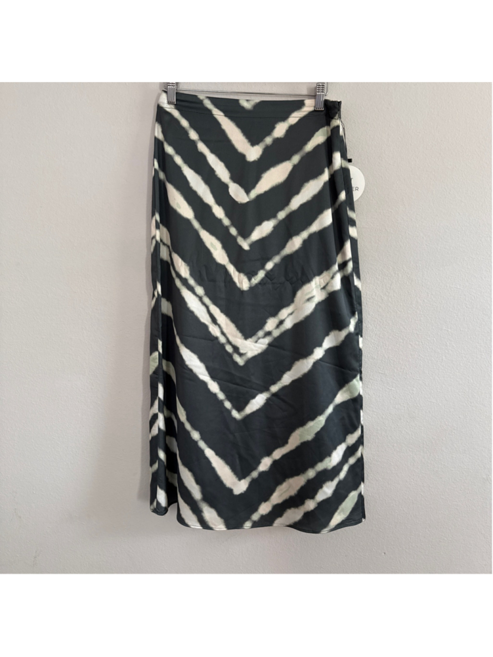 Women's Lost + Wander Green & White Chevron Serra Elisa Maxi Skirt Size S